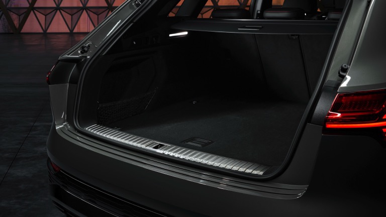 Audi Q8 e-tron 55 quattro