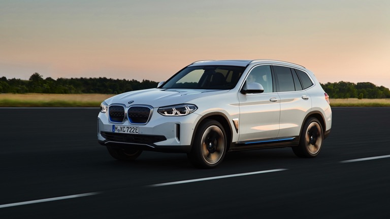 BMW iX3
