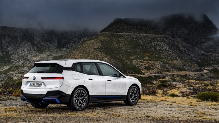 BMW iX xDrive50