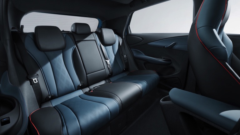 BYD DOLPHIN 60.4 kWh