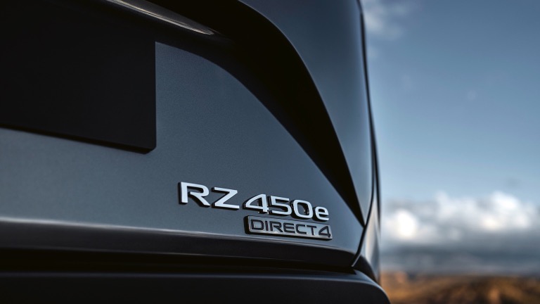 Lexus RZ 450e