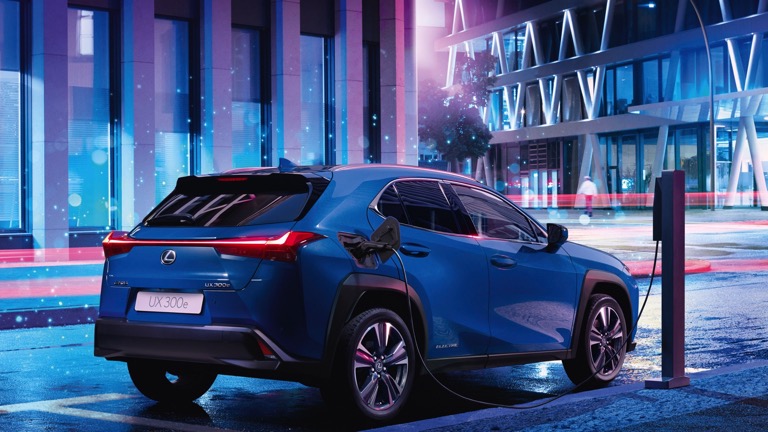 Lexus UX 300e 2020