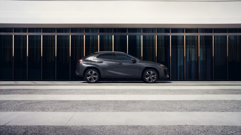 Lexus UX 300e 2023